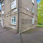 Asthet London Spacious 3 Bed Duplex Near City Center